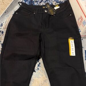 Lee Black Women's Size 8 Long Boot Cut Mid Rise Regular Fit Brand New